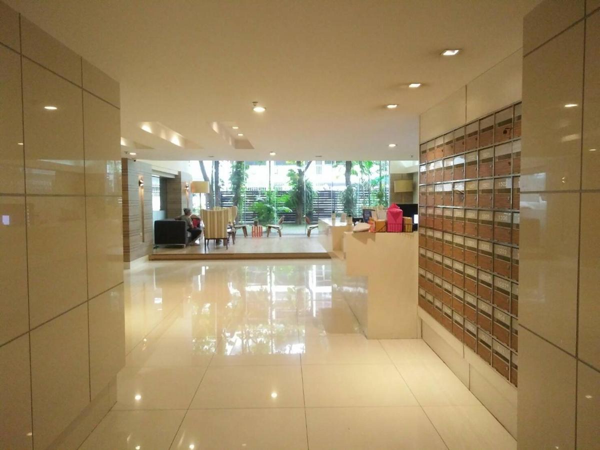 Nantiruj Tower - นันทิรุจ ทาวเวอร์ เซอร์วิสอพาร์ทเม้นท์ สุขุมวิท ซอย 8 Apartment Bangkok Luaran gambar